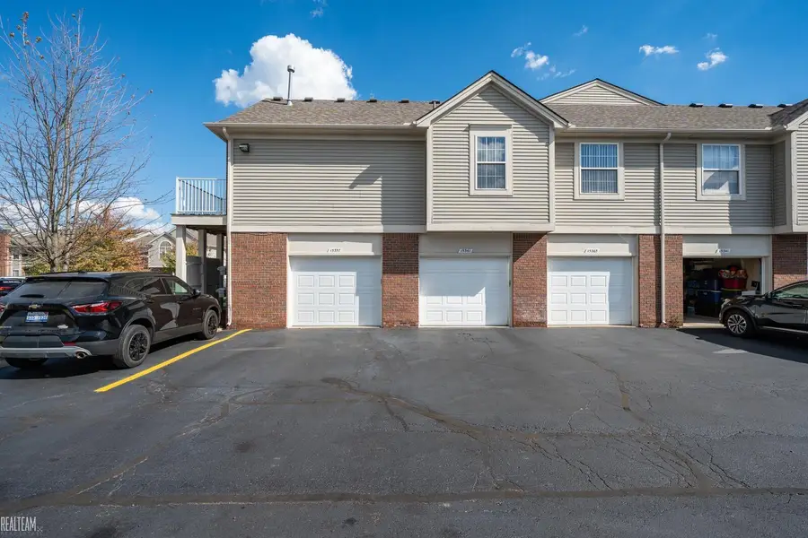 15357 Yale, Clinton Township, MI 48038 - #3