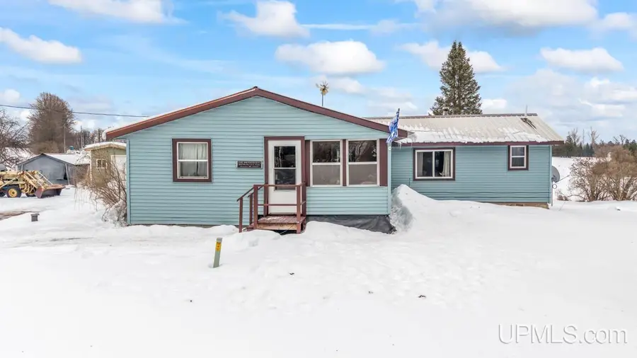 N11798 Old Us41, Daggett, MI 49821 - #2