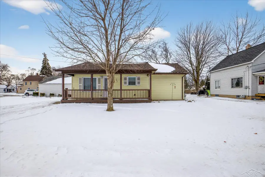 203 Park, Auburn, MI 48611 - #3