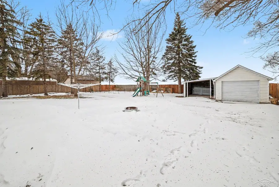 710 W North Union, Auburn, MI 48611 - #3