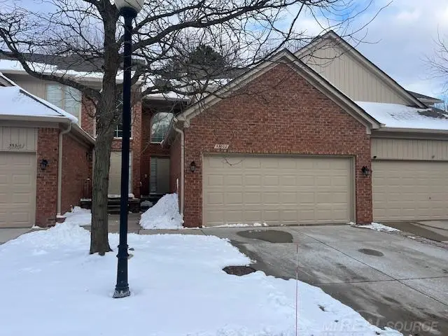 55302 Boardwalk, Utica, MI 48316 - #1