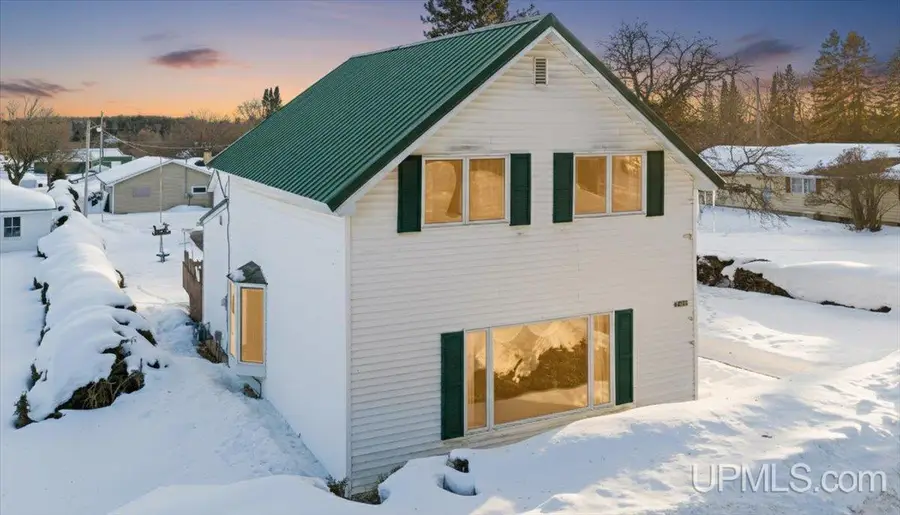 W3751 Oak, Spalding, MI 49886 - #3