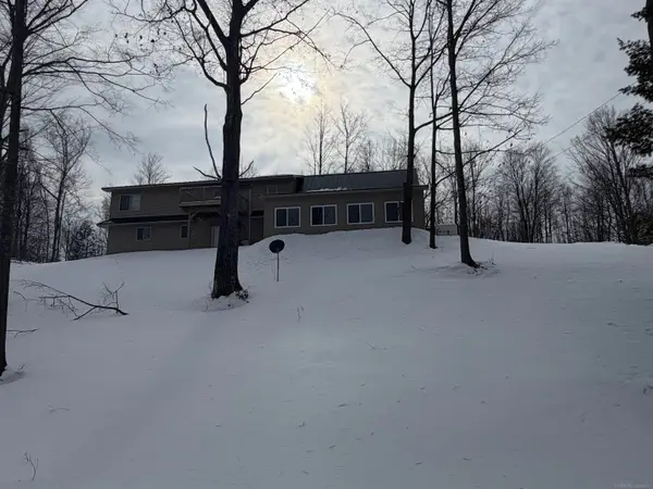 7641 Hillsdale, Hale, MI 48739