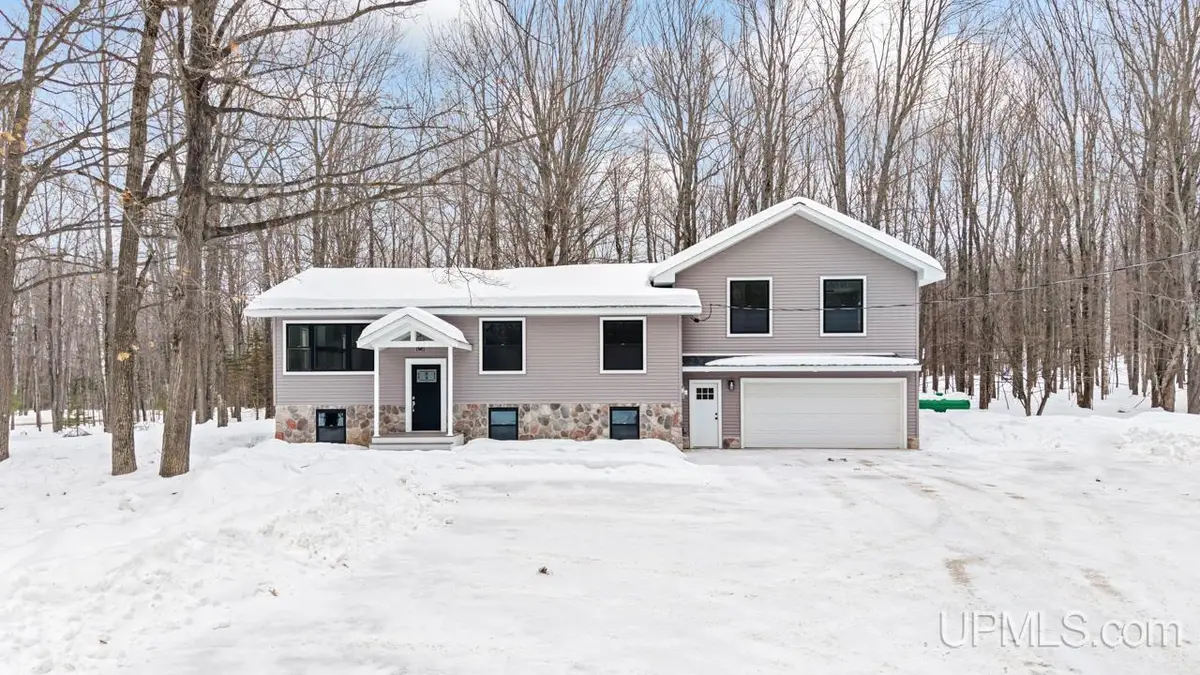 N3846 Traders Mine, Iron Mountain, MI 49801 - #1