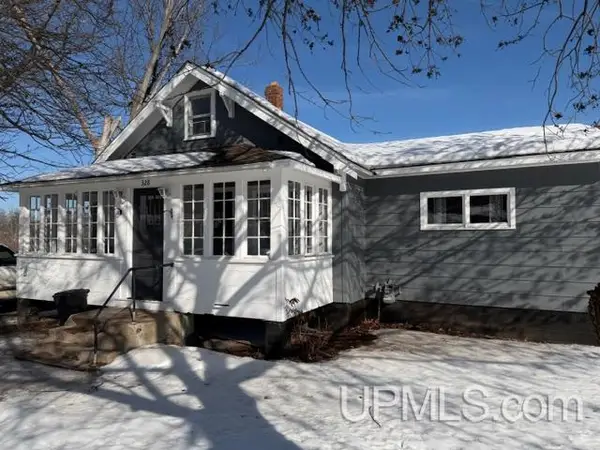 328 Dickinson, Kingsford, MI 54102