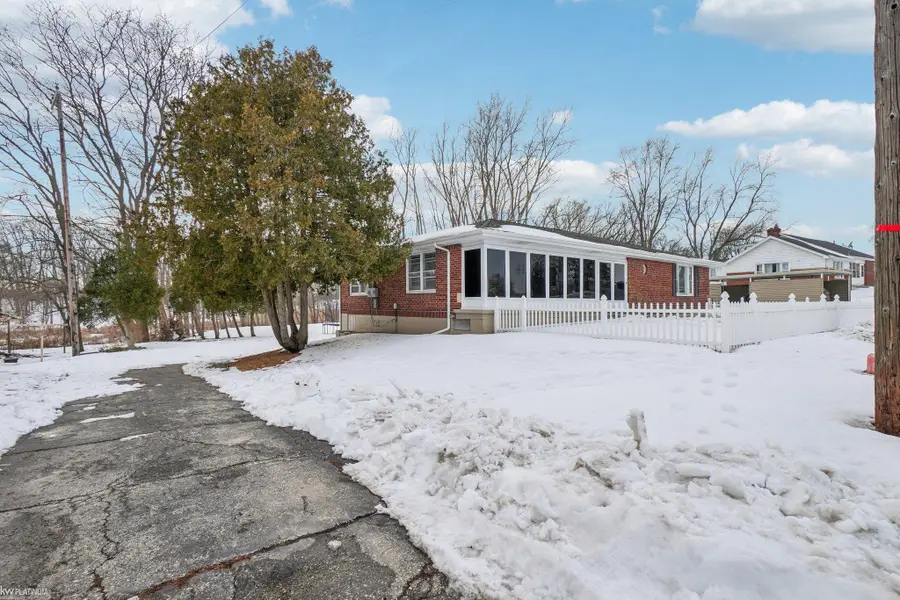 2335 Water, Port Huron, MI 48060 - #3