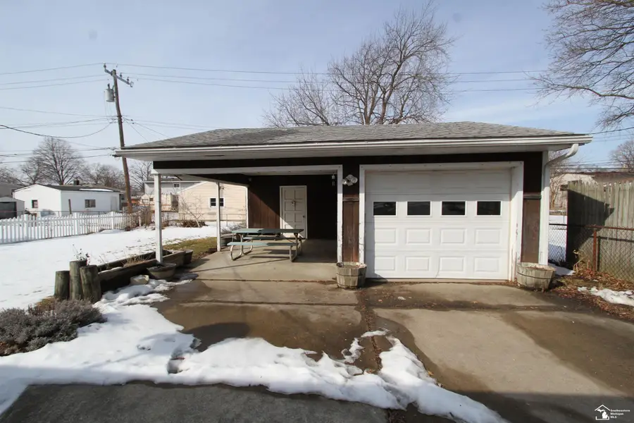 511 John Rolfe, Monroe, MI 48162 - #3