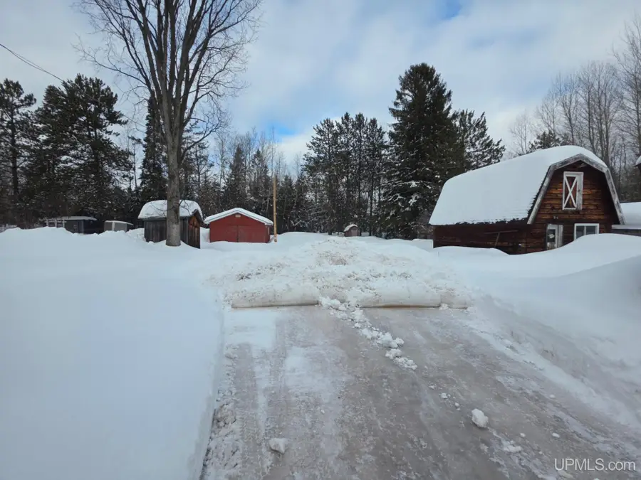 28206 Ninth #3, Lake Linden, MI 49945 - #3