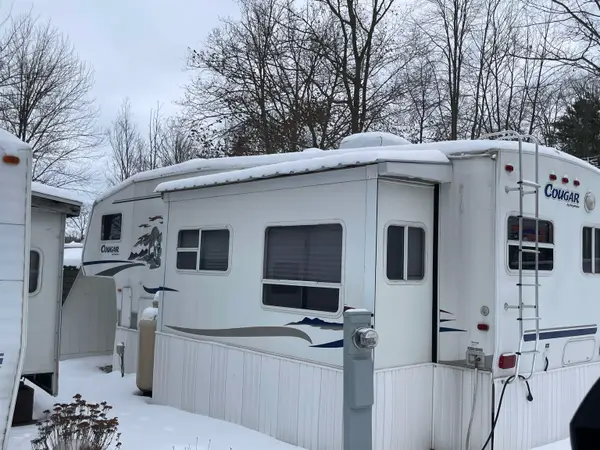 978 Timberlynn, Sanford, MI 48657