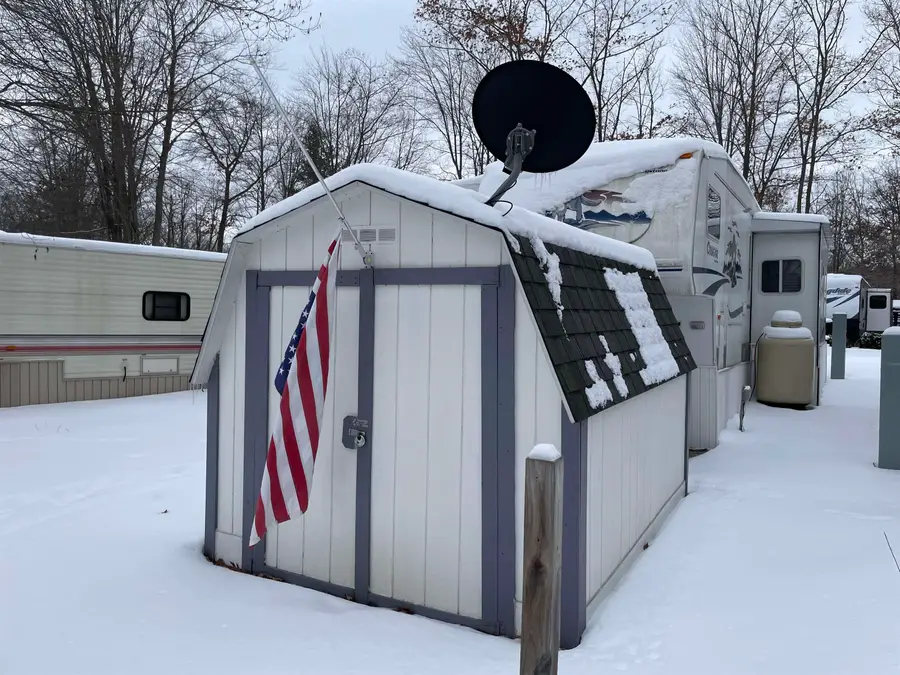 978 Timberlynn, Sanford, MI 48657 - #3