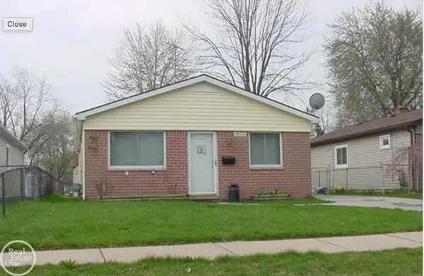 19114 Minnesota, Roseville, MI 48066