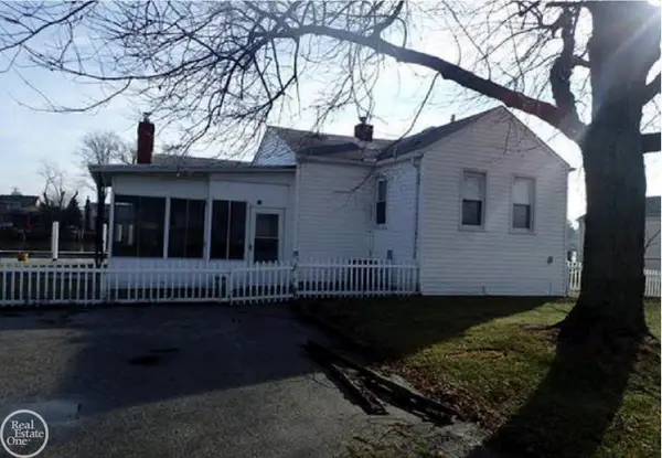 29756 N River, Harrison Twp, MI 48045