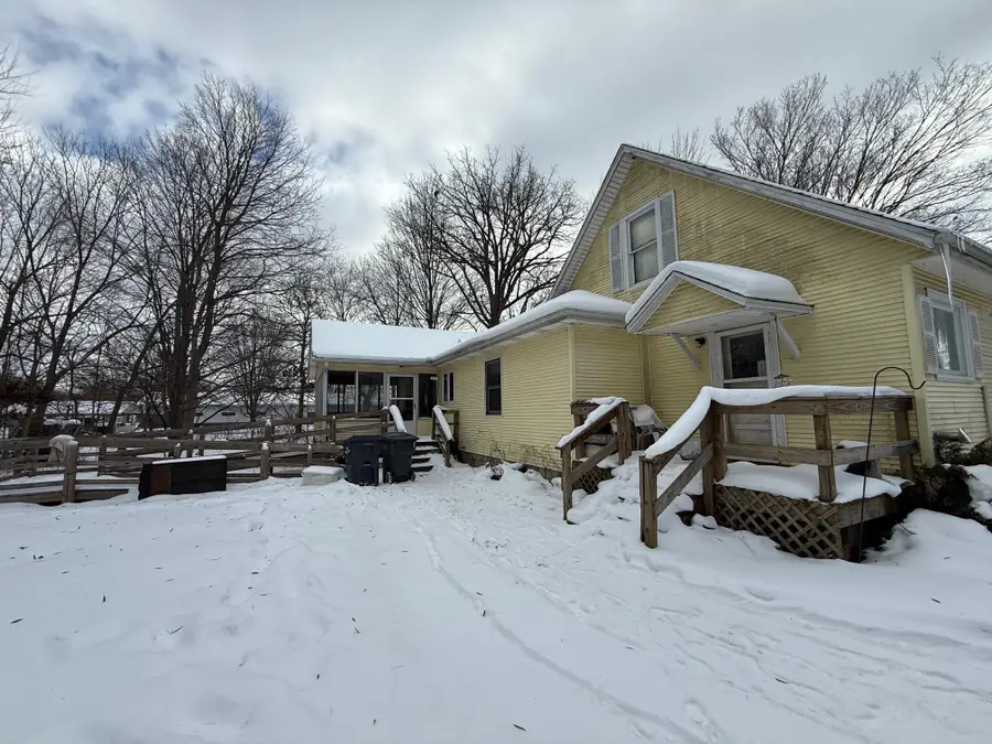 341 E Michigan, Galesburg, MI 49053 - #2