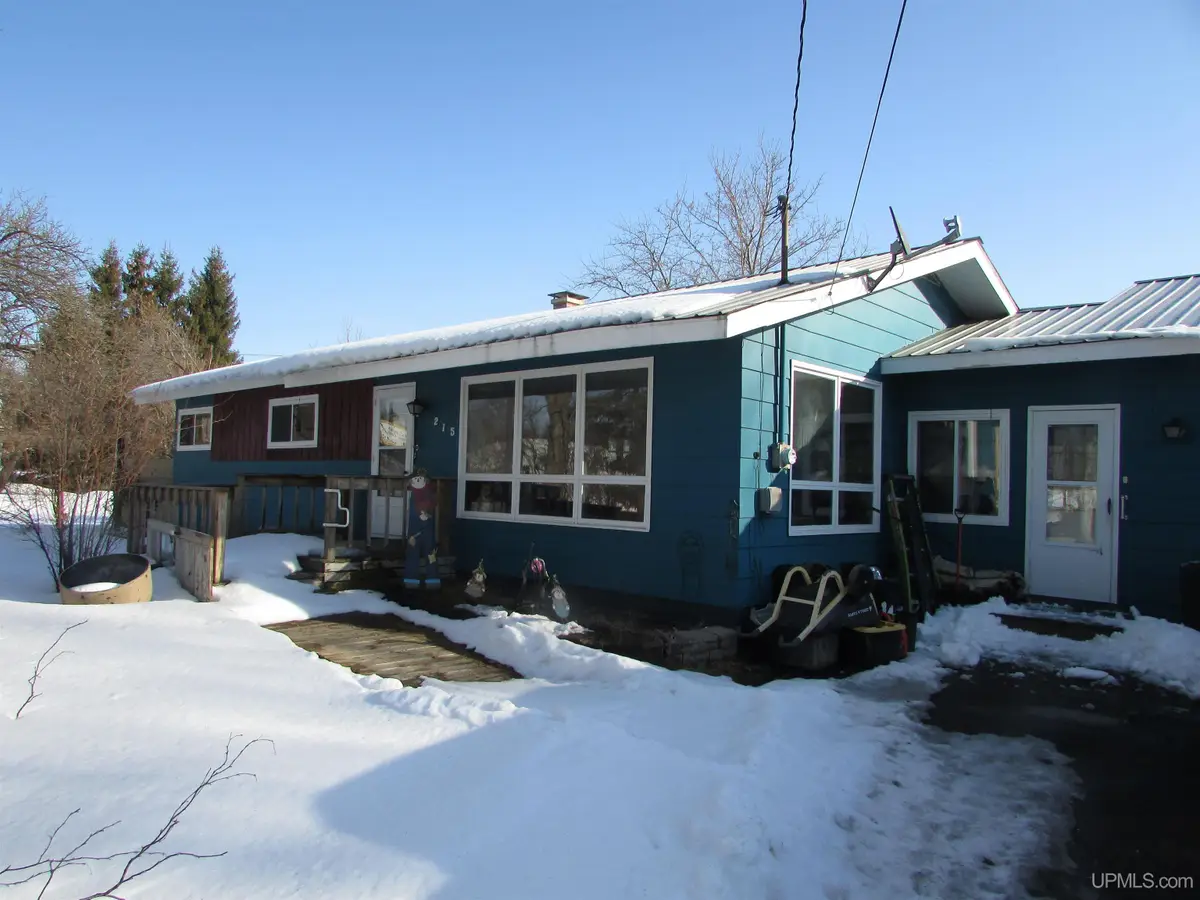 215 N Main, Baraga, MI 49908 - #1