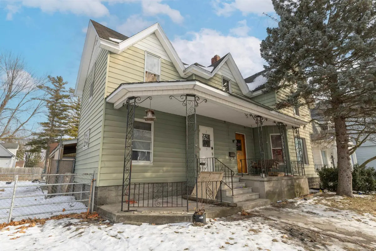 1613 Brodway, Bay City, MI 48708 - #1