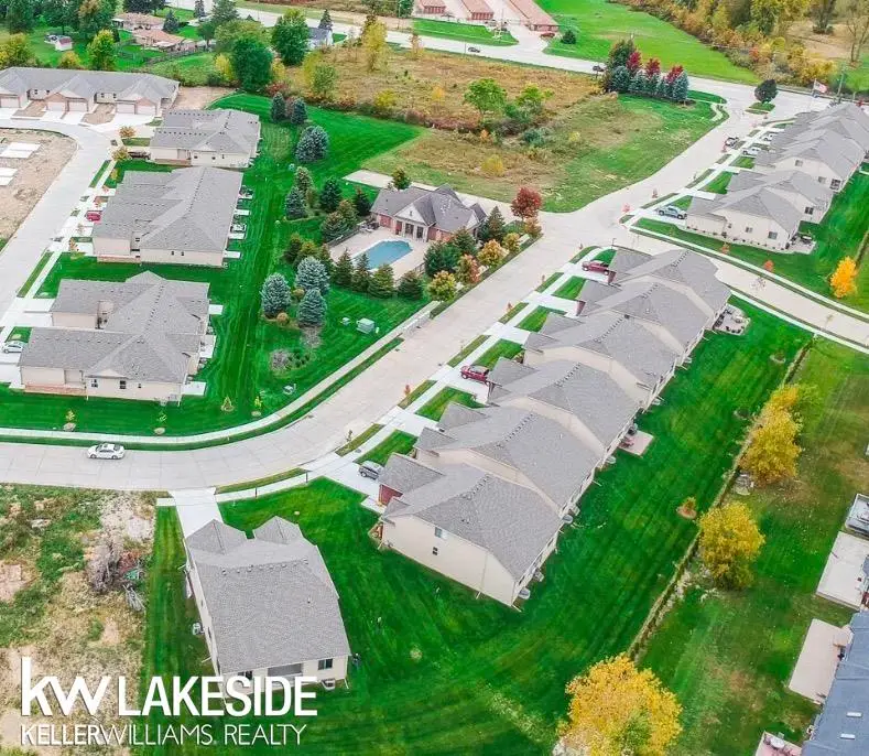 30009 Quincy, New Baltimore, MI 48051 - #2