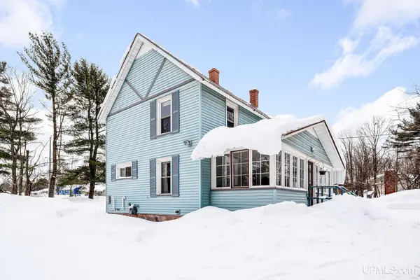 125 Helen, Ishpeming, MI 49849