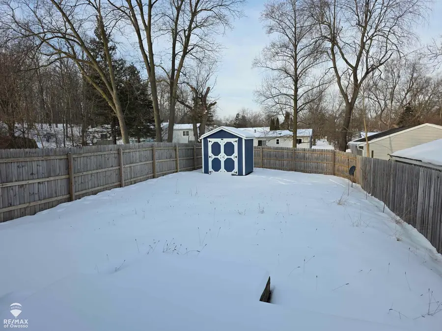 902 Glenwood, Owosso, MI 48867 - #2