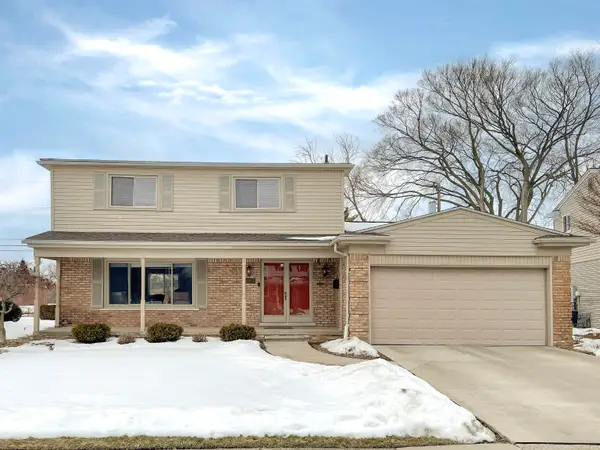 23217 Robert John, Saint Clair Shores, MI 48080