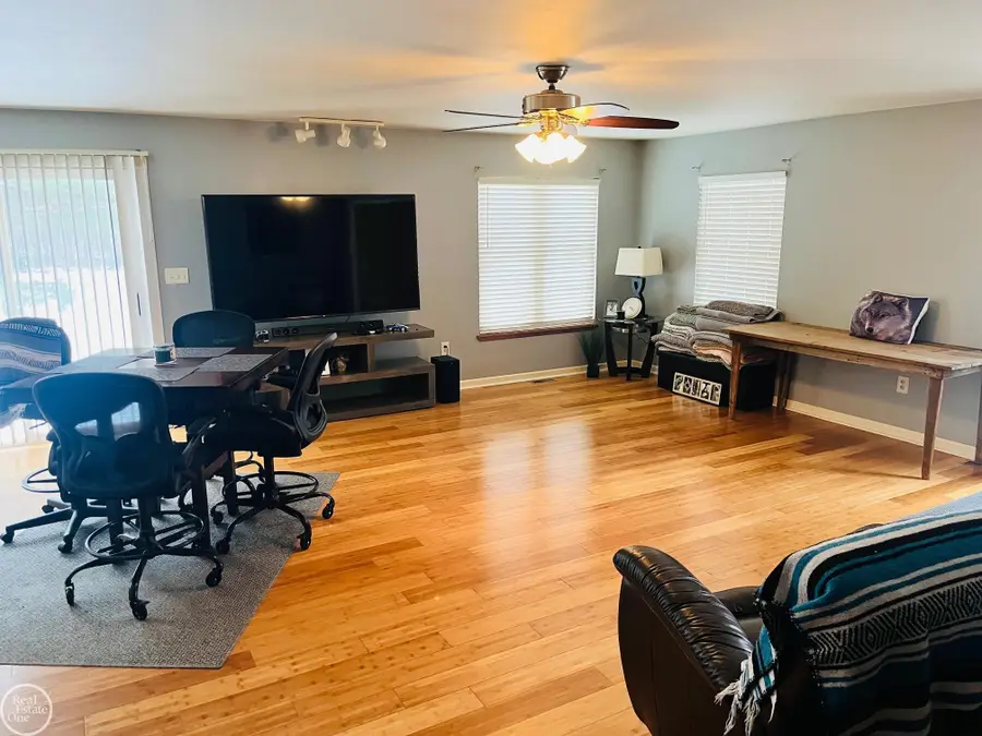 1022 S Allen, Saint Clair, MI 48079 - #2