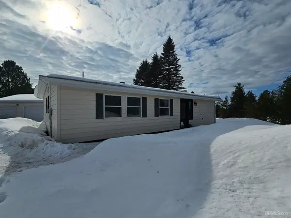 120 Caribou, Gwinn, MI 49841