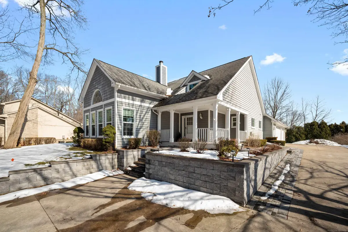 5020 Whitlow, Commerce Township, MI 48382 - #1