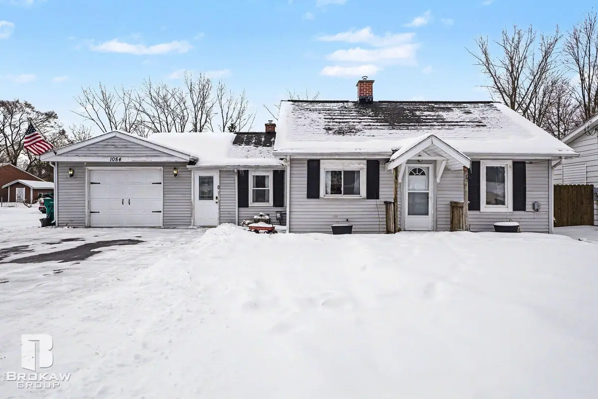 1084 Midland, Bay City, MI 48706 - #1