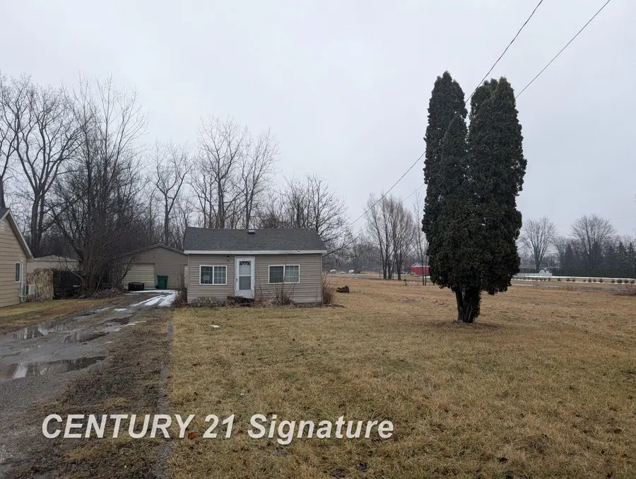 3593 State Street, Bay City, MI 48706 - #3