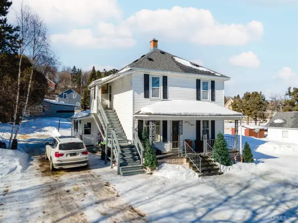 209 W Railroad, Caspian, MI 49915