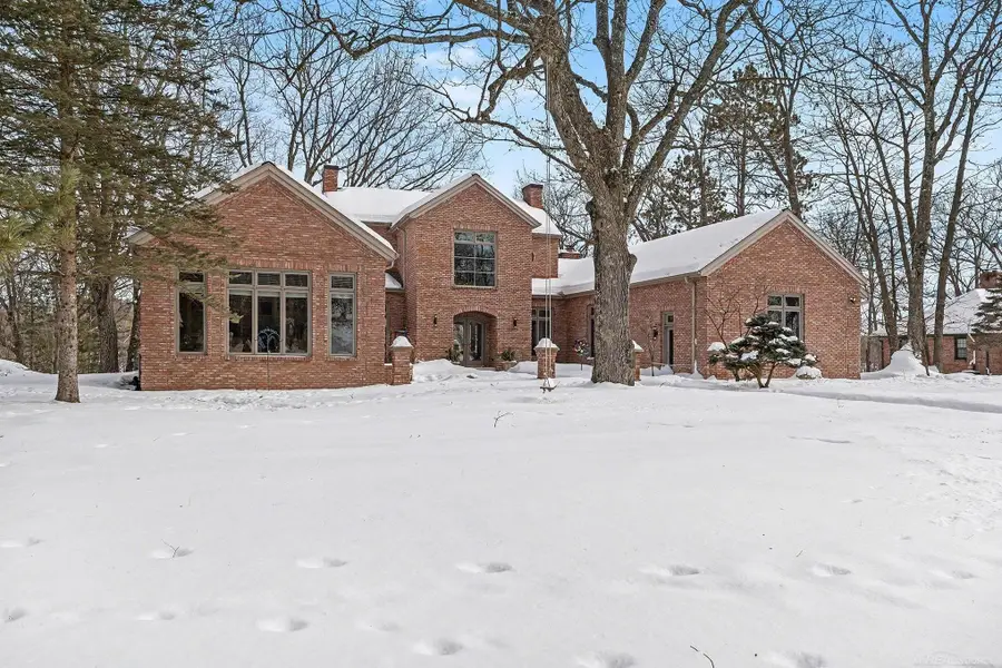 N3870 N Grand Oak, Iron Mountain, MI 49801 - #2