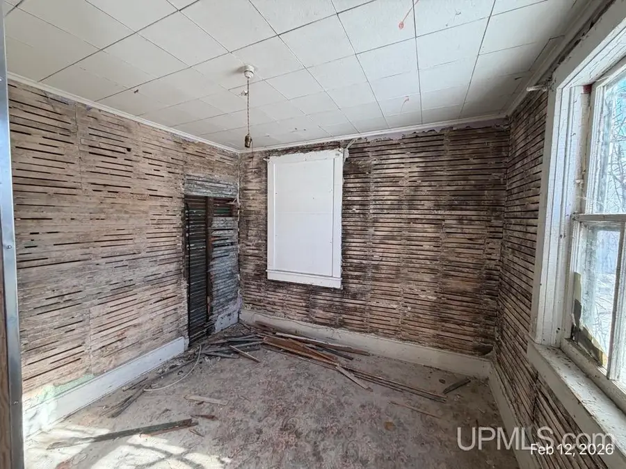 412 4th 1/2, Iron Mountain, MI 49801 - #3