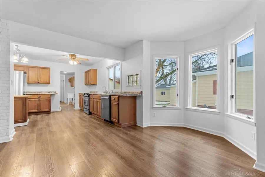 606 N Sixth, Saint Clair, MI 48079 - #3