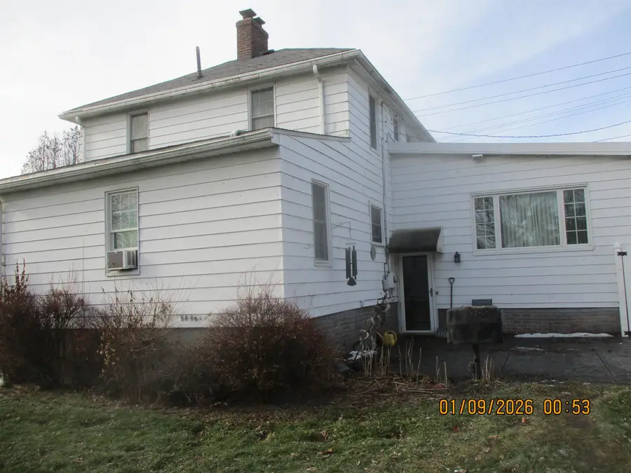 206 Marquette, Bay City, MI 48706 - #2