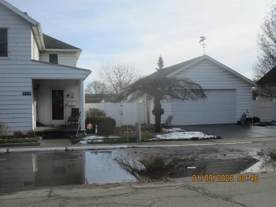 206 Marquette, Bay City, MI 48706 - #3