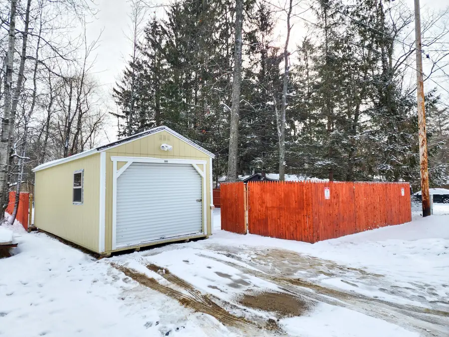 4896 Glenwood, Harrison, MI 48625 - #3