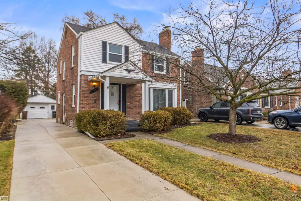 1744 Huntington, Grosse Pointe Woods, MI 48236 - #1