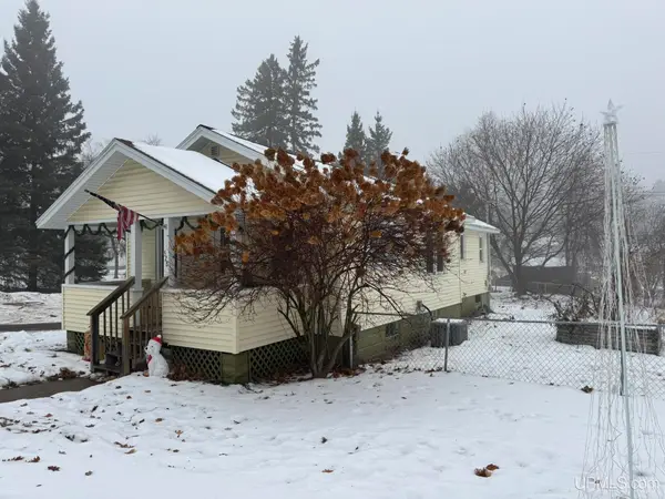 528 Dickinson, Kingsford, MI 49802