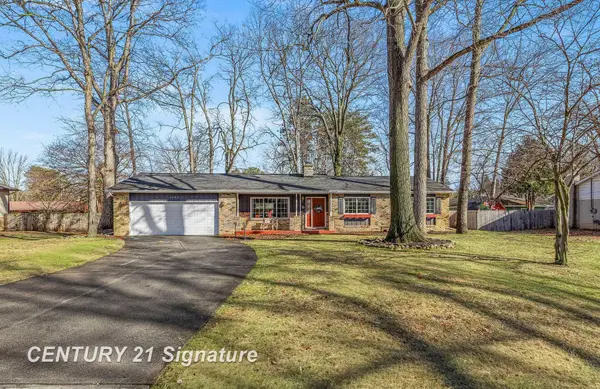 1181 Curwood, Saginaw, MI 48609