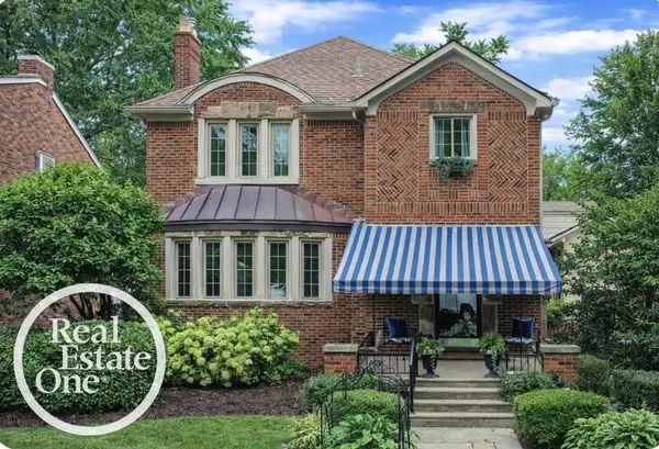 256 Fisher, Grosse Pointe Farms, MI 48230