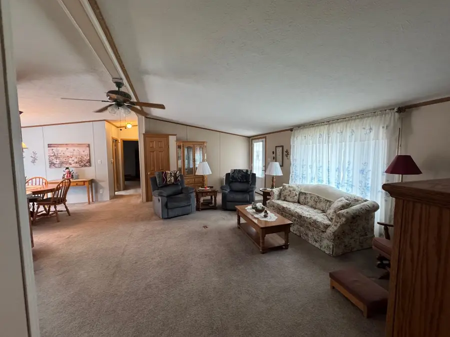 4266 Pebble Beach, Gladwin, MI 48624 - #2