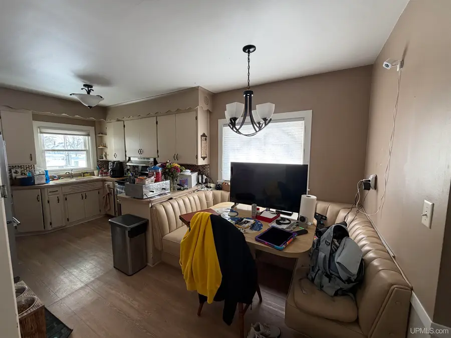 1524 S 9th, Escanaba, MI 49829 - #3