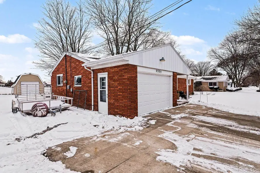 5335 Glenfield, Saginaw, MI 48638 - #2