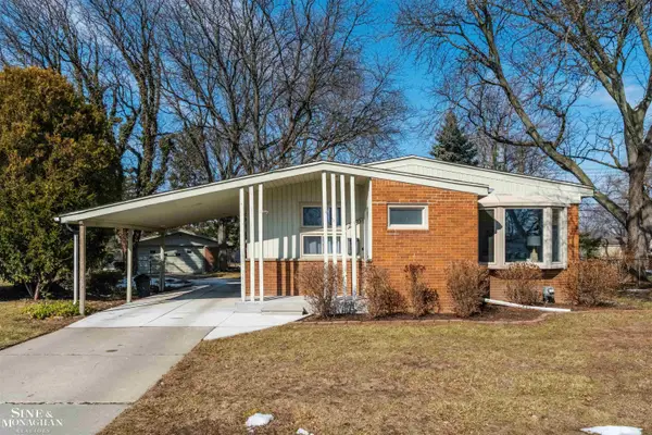 22425 Sunnyside, Saint Clair Shores, MI 48080