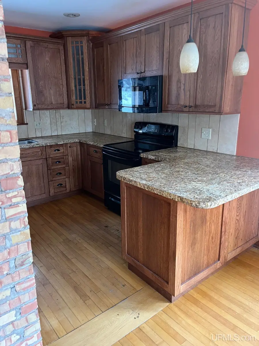 818 N Pine, Ishpeming, MI 49849 - #3
