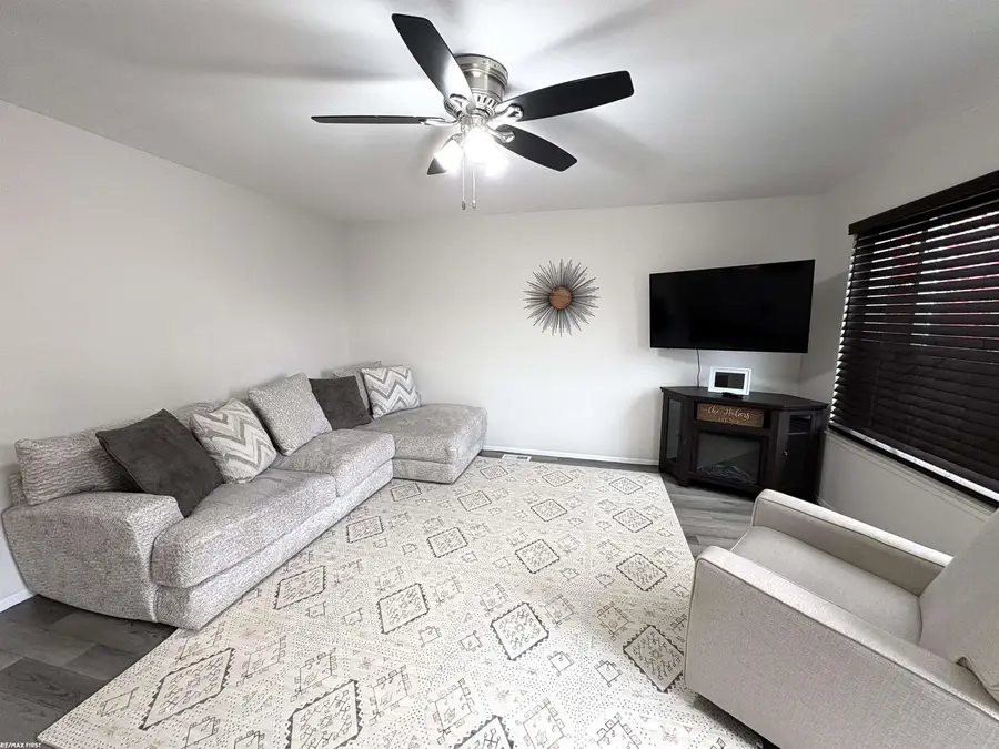 21336 Erben, Saint Clair Shores, MI 48081 - #2