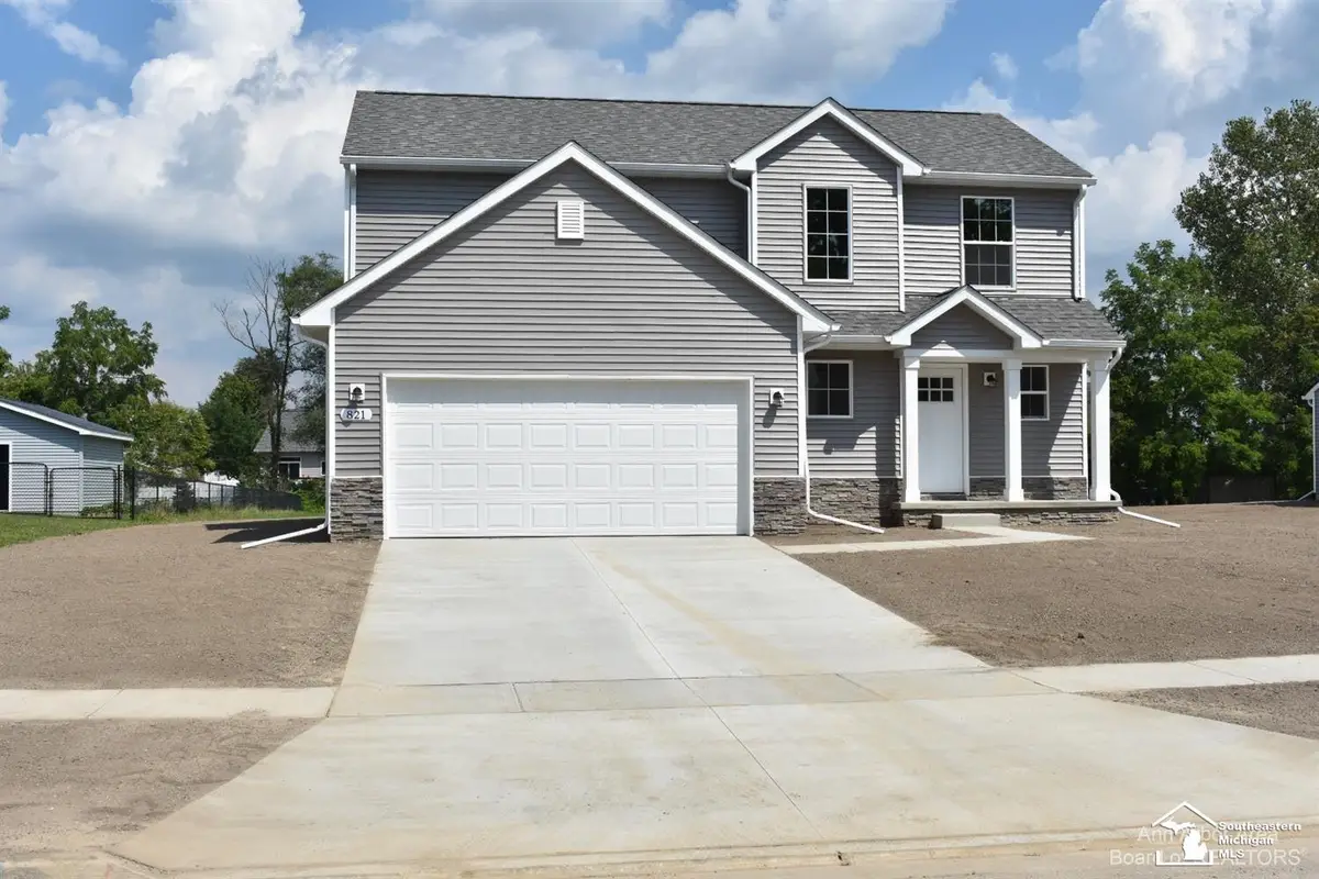 716 Jackson, Milan, MI 48160 - #1