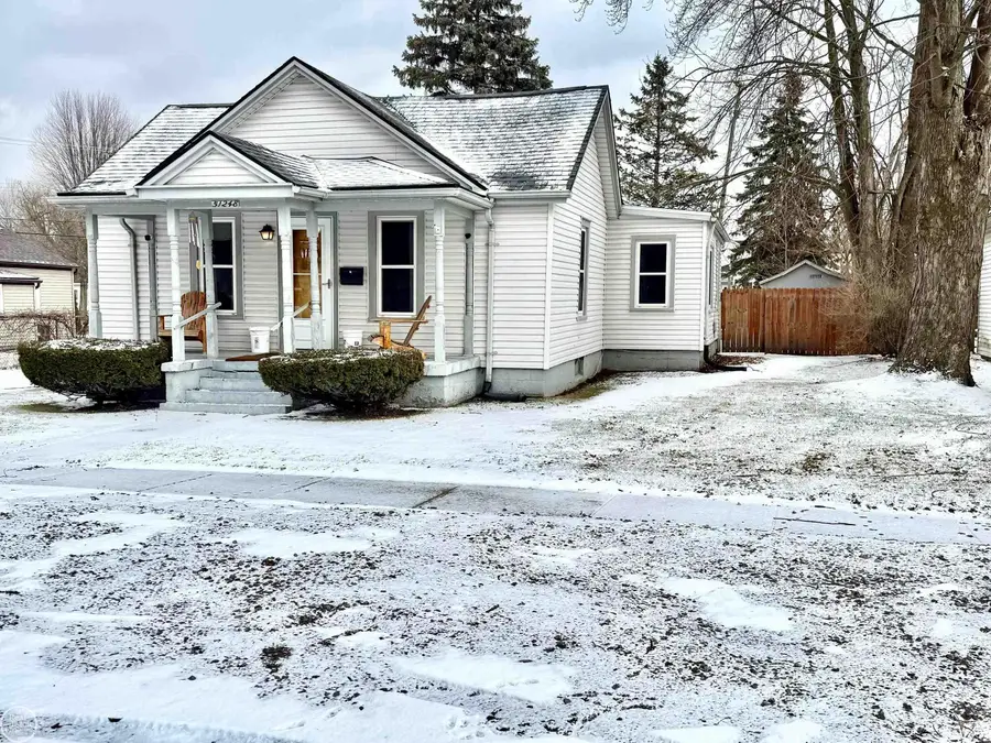 51248 Maria, New Baltimore, MI 48047 - #2