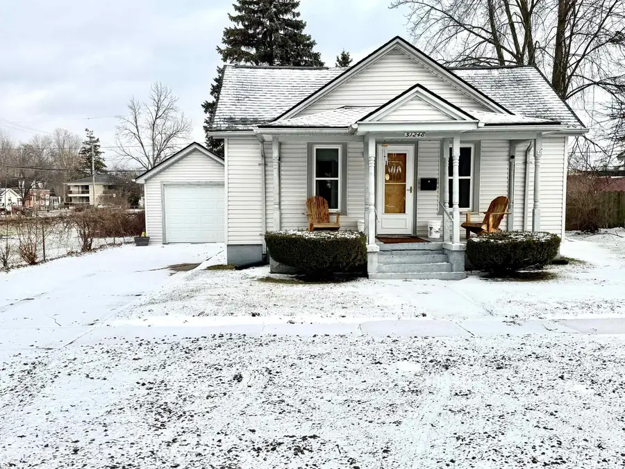 51248 Maria, New Baltimore, MI 48047 - #3