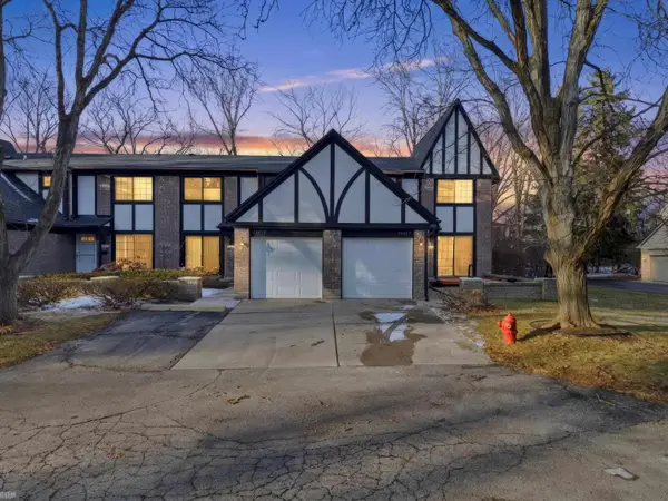 22664 11 Mile, Southfield, MI 48034