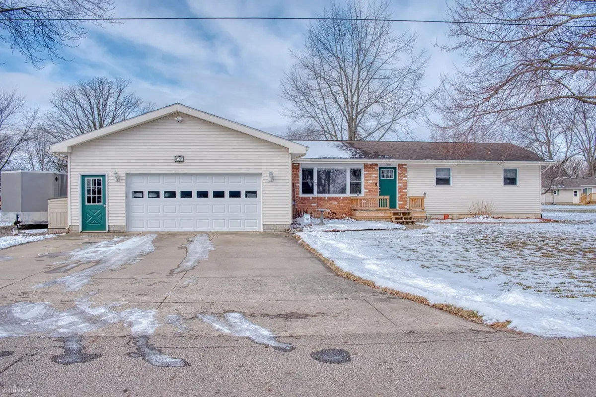 215 Sylvia, Corunna, MI 48817 - #1